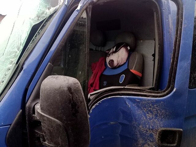 Синій Опель Movano, об'ємом двигуна 2.5 л та пробігом 506 тис. км за 3000 $, фото 3 на Automoto.ua