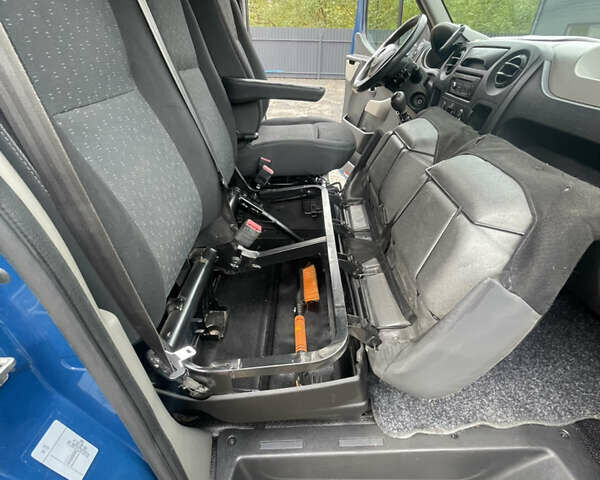 Синий Опель Movano, объемом двигателя 2.3 л и пробегом 221 тыс. км за 10500 $, фото 16 на Automoto.ua