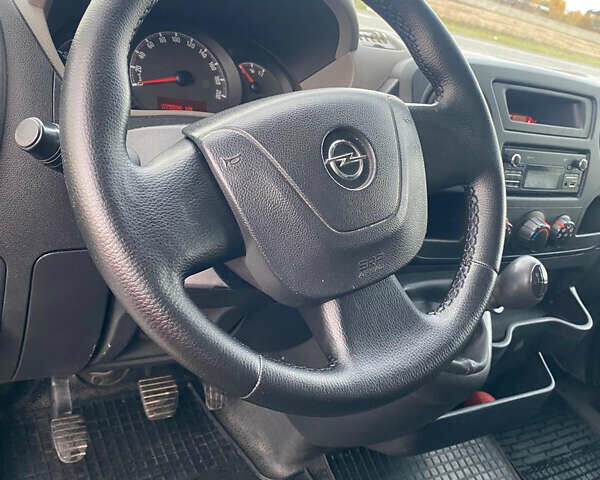 Опель Movano 2014 в Луцке на Automoto.ua Синий Опель Movano, объемом двигателя 2.3 л и пробегом 275 тыс. км за 13500 $, фото 5 на Automoto.ua