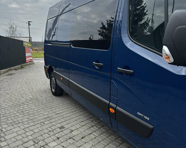 Синий Опель Movano, объемом двигателя 0 л и пробегом 335 тыс. км за 15700 $, фото 4 на Automoto.ua