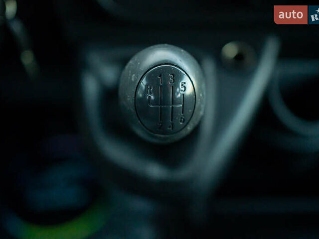 Синій Опель Movano, об'ємом двигуна 2.3 л та пробігом 257 тис. км за 15500 $, фото 63 на Automoto.ua