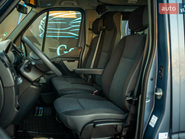 Синій Опель Movano, об'ємом двигуна 2.3 л та пробігом 257 тис. км за 15500 $, фото 46 на Automoto.ua