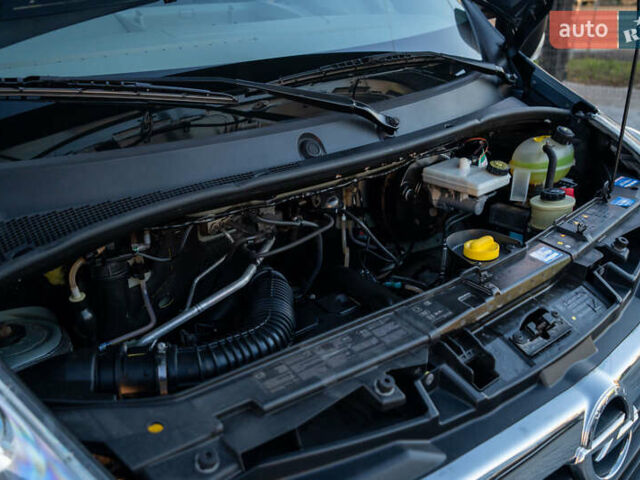 Синій Опель Movano, об'ємом двигуна 2.3 л та пробігом 257 тис. км за 15500 $, фото 72 на Automoto.ua