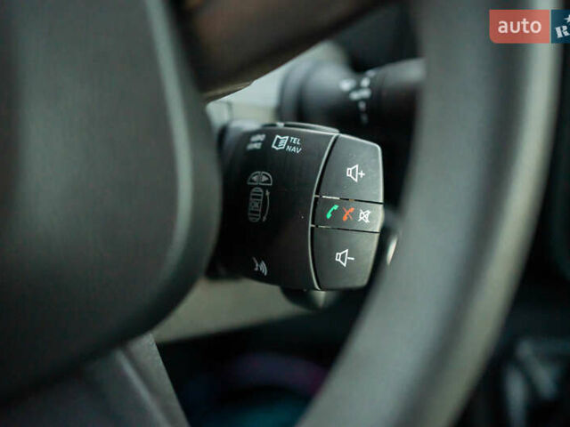 Синій Опель Movano, об'ємом двигуна 2.3 л та пробігом 257 тис. км за 15500 $, фото 60 на Automoto.ua