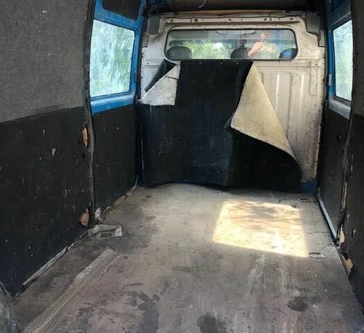 Синий Опель Movano, объемом двигателя 2.8 л и пробегом 400 тыс. км за 3511 $, фото 7 на Automoto.ua
