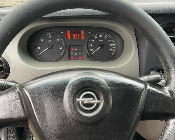 Зеленый Опель Movano, объемом двигателя 2.46 л и пробегом 493 тыс. км за 7000 $, фото 16 на Automoto.ua