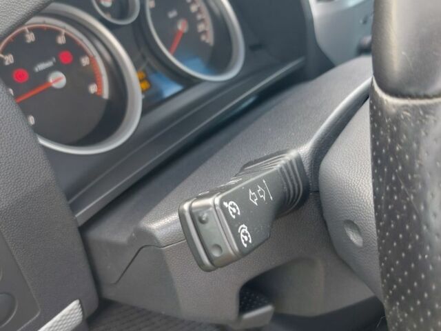 Черный Опель OPC, объемом двигателя 1.9 л и пробегом 252 тыс. км за 7600 $, фото 14 на Automoto.ua