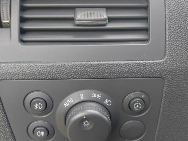 Черный Опель OPC, объемом двигателя 1.9 л и пробегом 252 тыс. км за 7600 $, фото 13 на Automoto.ua