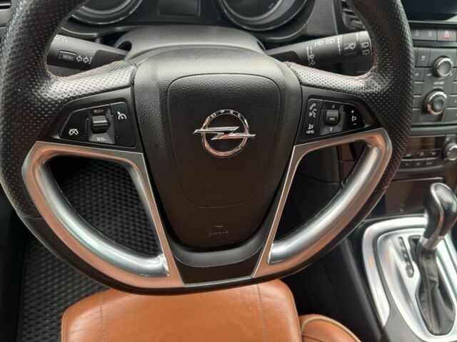 Опель OPC 2011 в Черновцах на Automoto.ua Коричневый Опель OPC, объемом двигателя 2 л и пробегом 267 тыс. км за 9300 $, фото 4 на Automoto.ua