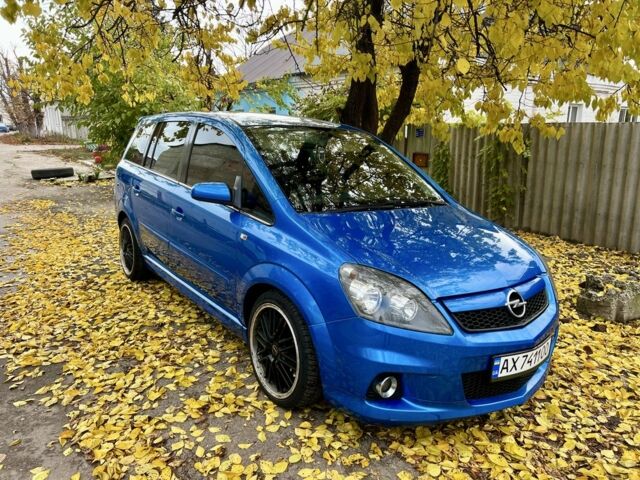 Синій Опель OPC, об'ємом двигуна 2 л та пробігом 287 тис. км за 6000 $, фото 1 на Automoto.ua