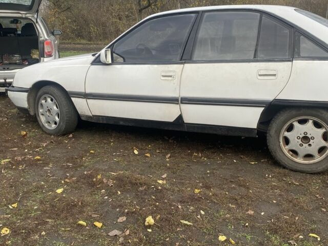 Білий Опель Омега, об'ємом двигуна 1.8 л та пробігом 450 тис. км за 320 $, фото 3 на Automoto.ua