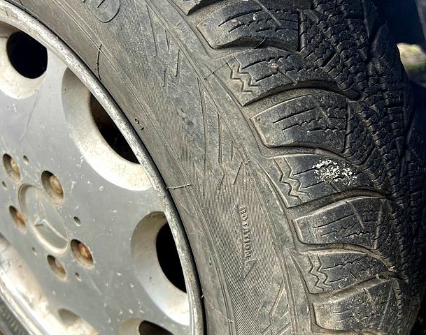 Білий Опель Омега, об'ємом двигуна 1.8 л та пробігом 0 тис. км за 500 $, фото 4 на Automoto.ua