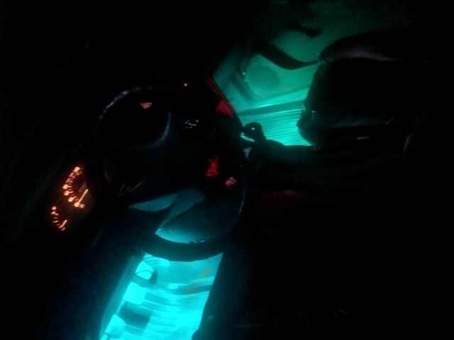 Білий Опель Омега, об'ємом двигуна 1.8 л та пробігом 1000 тис. км за 1000 $, фото 2 на Automoto.ua