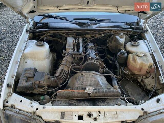 Белый Опель Омега, объемом двигателя 2 л и пробегом 270 тыс. км за 850 $, фото 6 на Automoto.ua