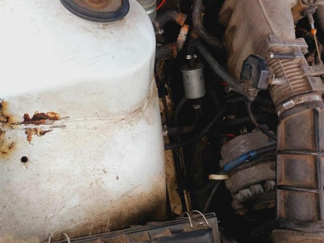 Белый Опель Омега, объемом двигателя 2 л и пробегом 220 тыс. км за 779 $, фото 13 на Automoto.ua