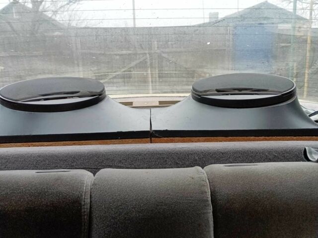 Белый Опель Омега, объемом двигателя 2.3 л и пробегом 400 тыс. км за 1350 $, фото 10 на Automoto.ua