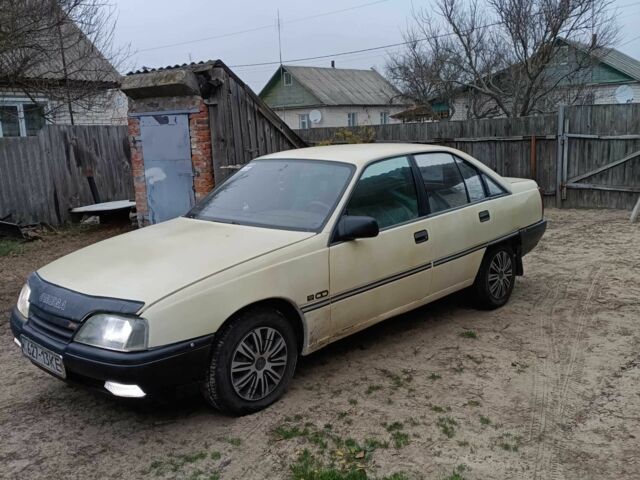 Белый Опель Омега, объемом двигателя 2.3 л и пробегом 400 тыс. км за 1350 $, фото 2 на Automoto.ua