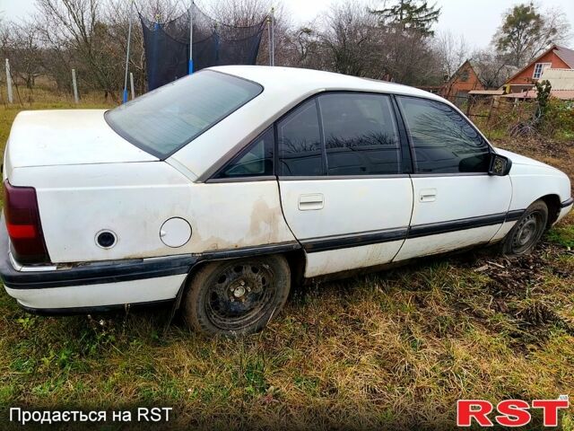 Білий Опель Омега, об'ємом двигуна 2 л та пробігом 200 тис. км за 500 $, фото 5 на Automoto.ua