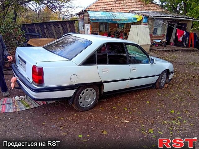 Опель Омега 1992 в Очакове на Automoto.ua Белый Опель Омега, объемом двигателя 2 л и пробегом 350 тыс. км за 1600 $, фото 2 на Automoto.ua