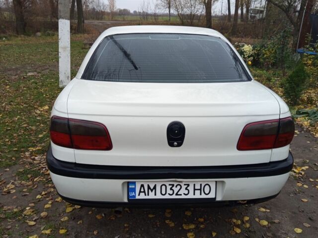 Білий Опель Омега, об'ємом двигуна 2 л та пробігом 1 тис. км за 3200 $, фото 3 на Automoto.ua