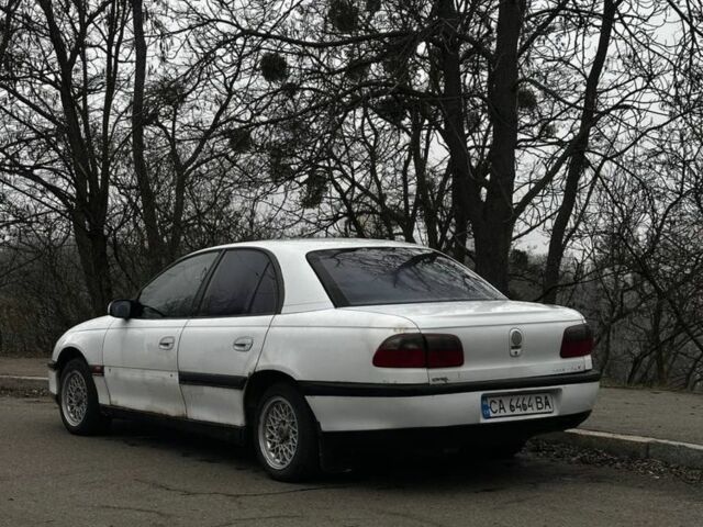 Білий Опель Омега, об'ємом двигуна 2 л та пробігом 3 тис. км за 1264 $, фото 1 на Automoto.ua