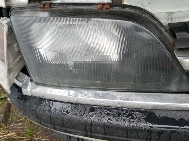 Белый Опель Омега, объемом двигателя 0 л и пробегом 400 тыс. км за 238 $, фото 6 на Automoto.ua