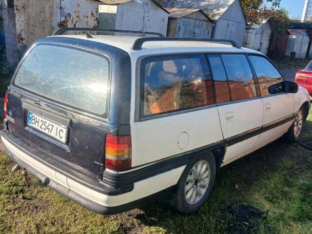 Опель Омега 1991 в Одессе на Automoto.ua Белый Опель Омега, объемом двигателя 2.3 л и пробегом 100 тыс. км за 800 $, фото 6 на Automoto.ua