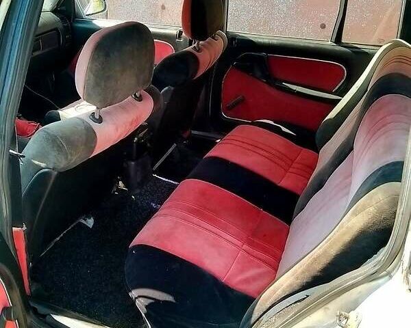 Белый Опель Омега, объемом двигателя 2 л и пробегом 315 тыс. км за 900 $, фото 11 на Automoto.ua