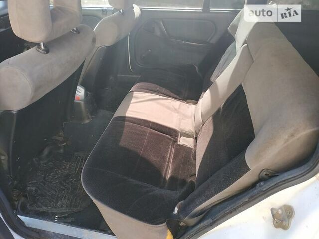 Білий Опель Омега, об'ємом двигуна 2 л та пробігом 570 тис. км за 1200 $, фото 8 на Automoto.ua