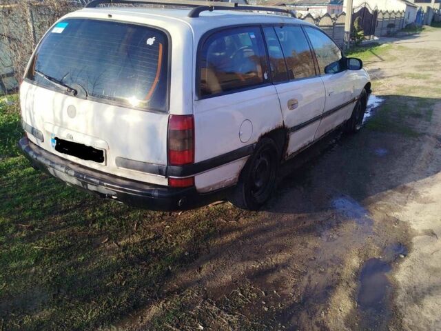 Білий Опель Омега, об'ємом двигуна 2 л та пробігом 2 тис. км за 1600 $, фото 1 на Automoto.ua