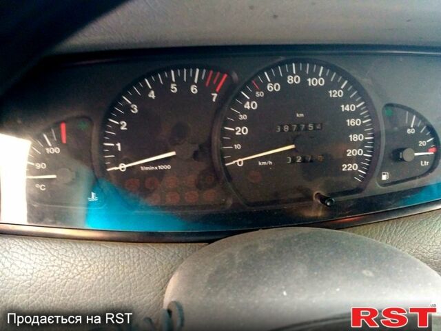 Белый Опель Омега, объемом двигателя 2 л и пробегом 387 тыс. км за 2500 $, фото 11 на Automoto.ua