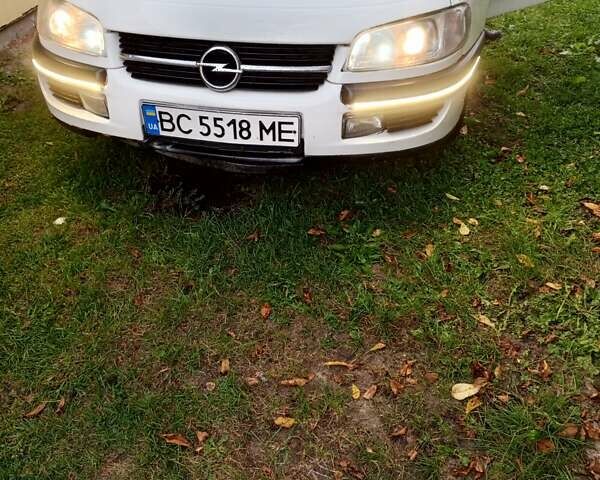 Белый Опель Омега, объемом двигателя 2.5 л и пробегом 368 тыс. км за 2000 $, фото 22 на Automoto.ua