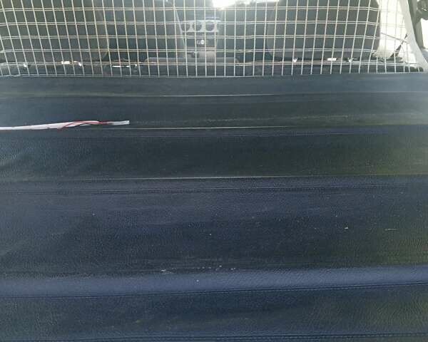 Белый Опель Омега, объемом двигателя 2.5 л и пробегом 368 тыс. км за 2000 $, фото 14 на Automoto.ua