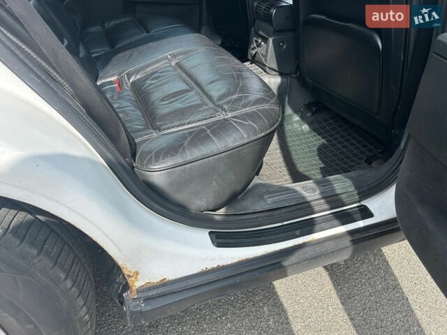 Белый Опель Омега, объемом двигателя 2.5 л и пробегом 385 тыс. км за 2999 $, фото 32 на Automoto.ua