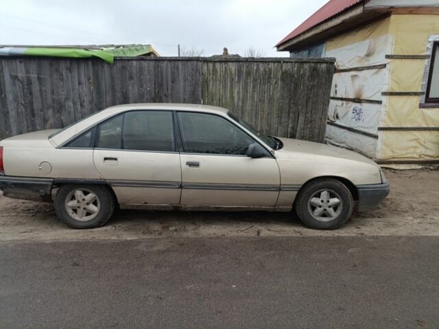 Бежевый Опель Омега, объемом двигателя 0 л и пробегом 44 тыс. км за 763 $, фото 2 на Automoto.ua