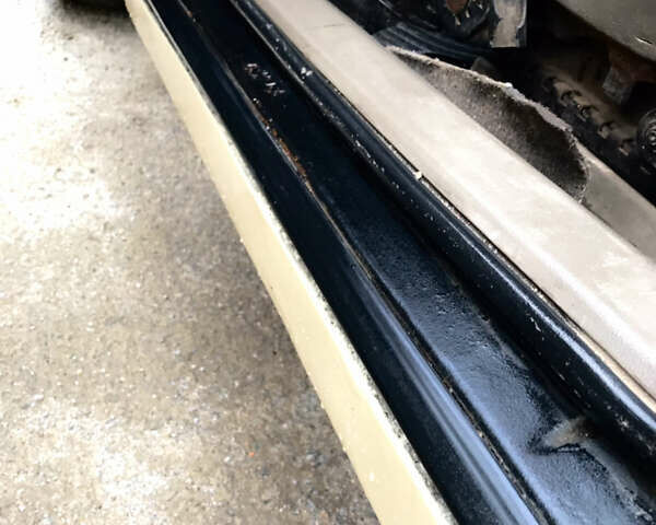 Бежевий Опель Омега, об'ємом двигуна 1.8 л та пробігом 182 тис. км за 850 $, фото 4 на Automoto.ua