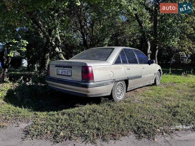 Бежевый Опель Омега, объемом двигателя 2 л и пробегом 450 тыс. км за 950 $, фото 3 на Automoto.ua