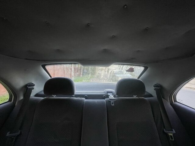 Бежевый Опель Омега, объемом двигателя 2 л и пробегом 300 тыс. км за 2500 $, фото 10 на Automoto.ua