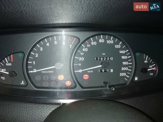 Опель Омега 1998 в Кривом Роге на Automoto.ua Бежевый Опель Омега, объемом двигателя 2 л и пробегом 205 тыс. км за 4000 $, фото 5 на Automoto.ua