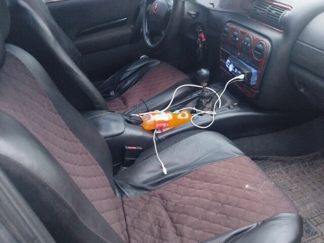 Бежевий Опель Омега, об'ємом двигуна 2 л та пробігом 2 тис. км за 1700 $, фото 5 на Automoto.ua