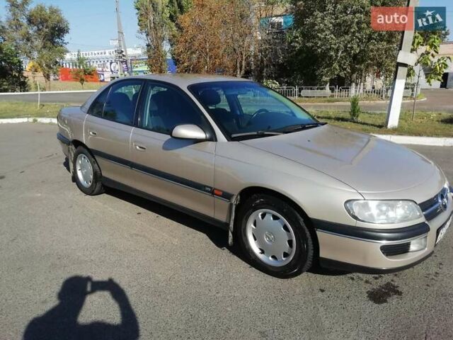Опель Омега 1998 в Кривом Роге на Automoto.ua Бежевый Опель Омега, объемом двигателя 2 л и пробегом 205 тыс. км за 4000 $, фото 9 на Automoto.ua