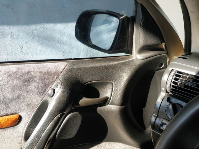 Бежевый Опель Омега, объемом двигателя 2 л и пробегом 500 тыс. км за 2800 $, фото 11 на Automoto.ua