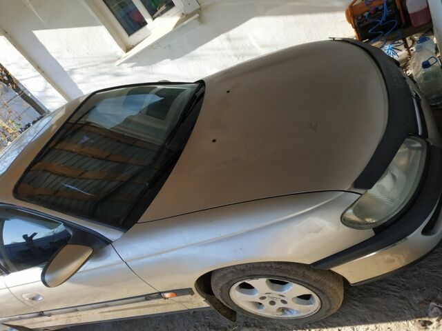 Бежевый Опель Омега, объемом двигателя 2 л и пробегом 500 тыс. км за 2800 $, фото 7 на Automoto.ua