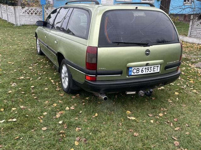 Бежевый Опель Омега, объемом двигателя 2 л и пробегом 240 тыс. км за 1639 $, фото 6 на Automoto.ua