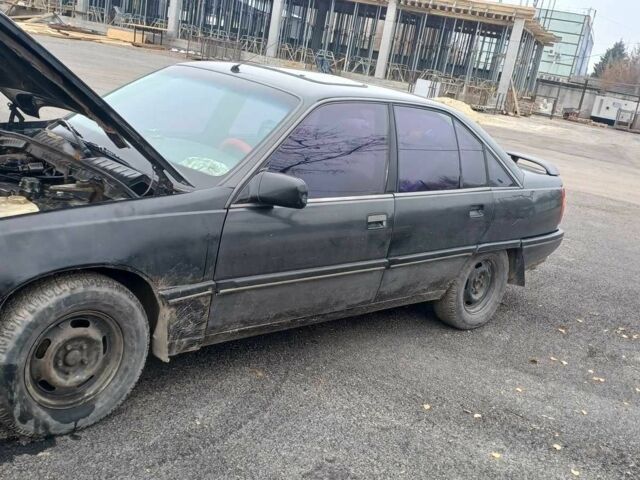 Чорний Опель Омега, об'ємом двигуна 2 л та пробігом 3 тис. км за 800 $, фото 4 на Automoto.ua