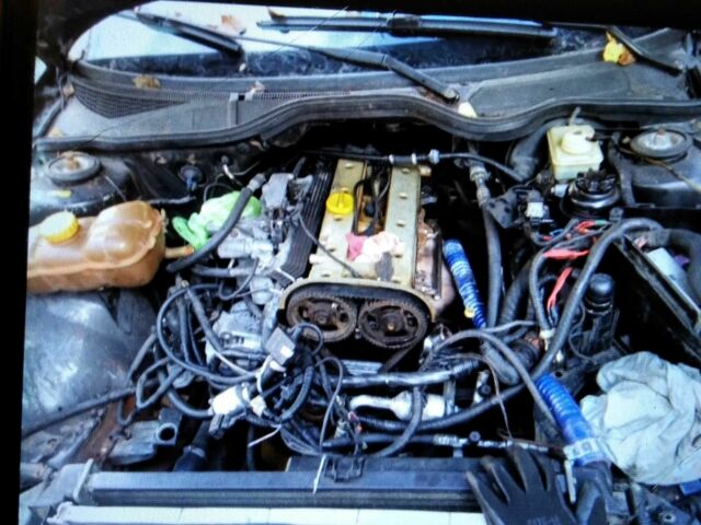 Черный Опель Омега, объемом двигателя 2 л и пробегом 230 тыс. км за 1000 $, фото 5 на Automoto.ua