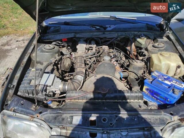 Чорний Опель Омега, об'ємом двигуна 2 л та пробігом 40 тис. км за 1100 $, фото 5 на Automoto.ua