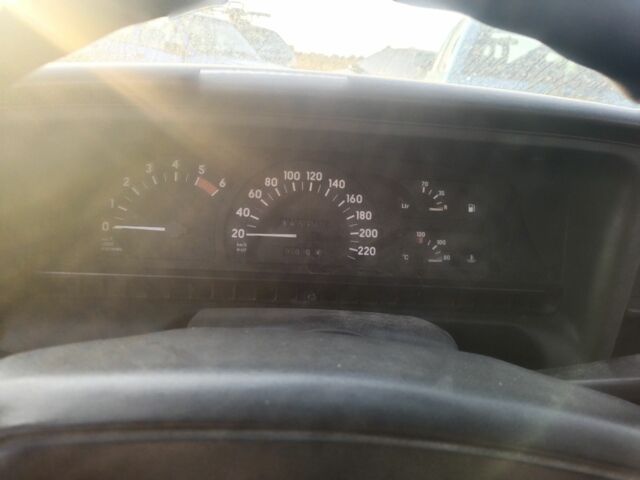 Чорний Опель Омега, об'ємом двигуна 0 л та пробігом 500 тис. км за 600 $, фото 4 на Automoto.ua