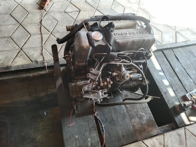 Чорний Опель Омега, об'ємом двигуна 0 л та пробігом 500 тис. км за 600 $, фото 6 на Automoto.ua