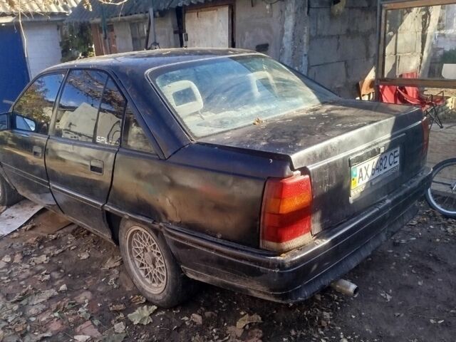 Опель Омега 1990 в Чугуеве на Automoto.ua Черный Опель Омега, объемом двигателя 2 л и пробегом 350 тыс. км за 650 $, фото 1 на Automoto.ua